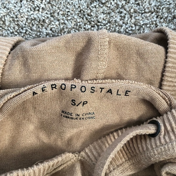 Aeropostale thin hoodie - Picture 2 of 2